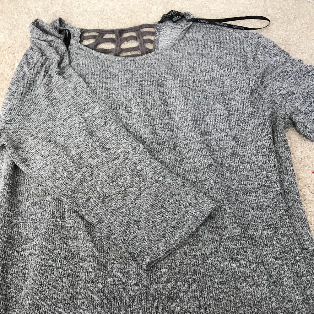 Stretchy Grey Top
